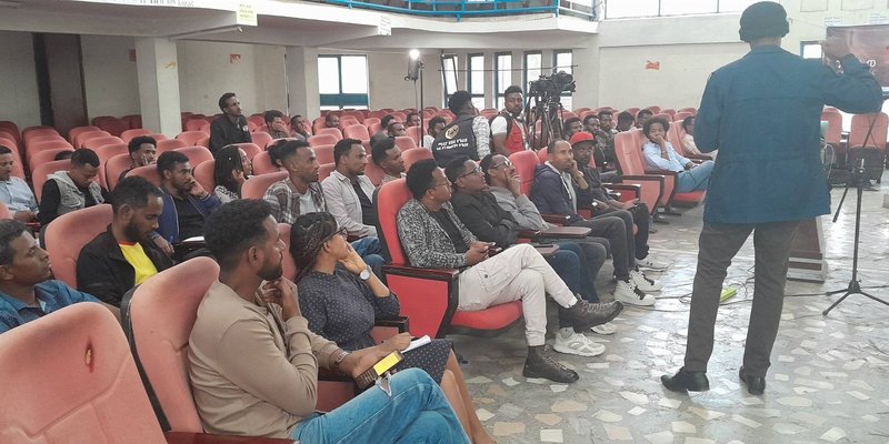 Gebrekirstos giving public lecture in Mekelle, Tigray